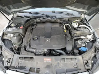 2013 Mercedes-Benz C 300 Sport z VIN WDDGF8AB2DG132238, wystawiony jako Copart lot #54061085 z przebiegiem 91 480 mil mil oraz Szkoda całkowita • Salvage title. Historia ofert i sprzedaży dostępna na DreamBid. Obrazek 11.