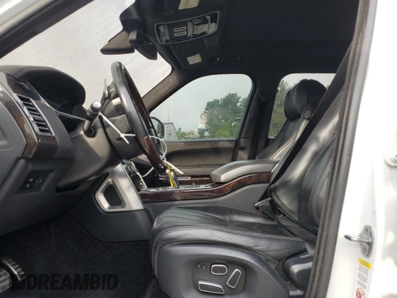 2014 Land Rover Range Rover Supercharged Autobiography with VIN SALGV2TF0EA176021, listed as a Copart auction lot 56179935 with 138,467 mi miles and Clean title. Bid and sale history available at DreamBid. Image 7.
