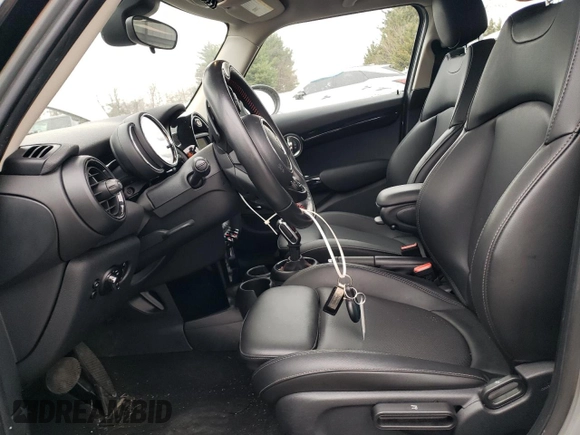 2020 MINI Hardtop 4 Door Cooper S with VIN WMWXU9C05L2M37131, listed as a Copart auction lot 50179345 with 40,403 mi miles and Salvage Title. Bid and sale history available at DreamBid. Image 7.