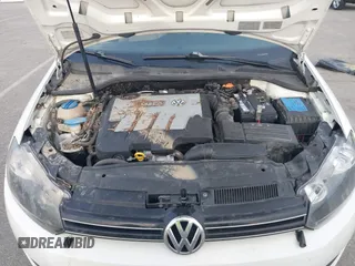 2014 Volkswagen Jetta TDI w/Sunroof & Nav with VIN 3VWPL7AJ7EM617385, listed as a IAAI auction lot 42012881 with 98,015 mi miles and . Bid and sale history available at DreamBid. Image 10.