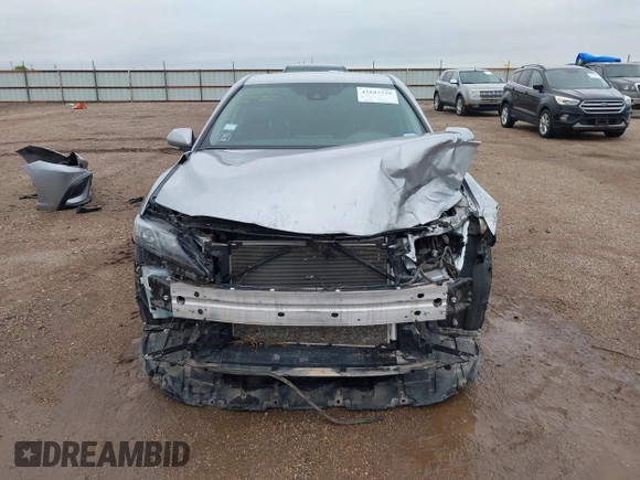 2022 Toyota Camry SE z VIN 4T1G11AK4NU690560, wystawiony jako IAAI lot #42183738 z przebiegiem 53 706 mil mil oraz . Historia ofert i sprzedaży dostępna na DreamBid. Obrazek 13.