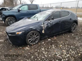 2020 Mazda Mazda3 Hatchback with VIN JM1BPALM0L1175162, listed as a Copart auction lot 84201744 with 61,905 mi miles and Salvage Title. Bid and sale history available at carsss.com. Image 1.