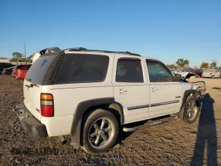 2006 GMC Yukon SLE with VIN 1GKEC13T76R117107, listed as a Copart auction lot 75003704 with 193,284 mi miles and Salvage Title. Bid and sale history available at carsss.com. Image 3.