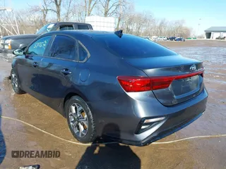 2019 Kia Forte LXS with VIN 3KPF24AD3KE093233, listed as a IAAI auction lot 41610480 with 55,175 mi miles. Bid and sale history available at carsss.com. Image 3.