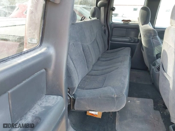 2002 Chevrolet Silverado 1500 LS with VIN 1GCEK19T72Z130200, listed as a IAAI auction lot 41966128 with 155,162 mi miles. Bid and sale history available at carsss.com. Image 8.