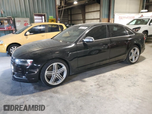 2014 Audi S4 Premium Plus z VIN WAUBGAFL9EA017499, wystawiony jako Copart lot #56227705 z przebiegiem 100 439 mil mil oraz Szkoda całkowita • Salvage title. Historia ofert i sprzedaży dostępna na DreamBid. Obrazek 1.