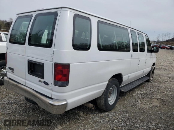 2013 Ford Econoline Passenger XL с VIN 1FBSS3BL4DDA34599, выставлен на аукционе Copart как лот 52724775 с пробегом 115 798 миль миль и Чистый • Clean title. История ставок и продаж доступна на DreamBid. Изображение 3.