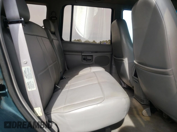 1997 Ford Explorer XL с VIN 1FMDU34E1VZB05058, выставлен на аукционе Copart как лот 42810265 с пробегом 176 960 миль миль и Списание • Salvage title. История ставок и продаж доступна на DreamBid. Изображение 11.