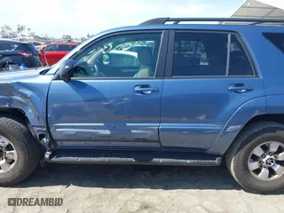 2004 Toyota 4Runner SR5 with VIN JTEZU14R740034156, listed as a IAAI auction lot 41762903 with 283,857 mi miles. Bid and sale history available at carsss.com. Image 15.