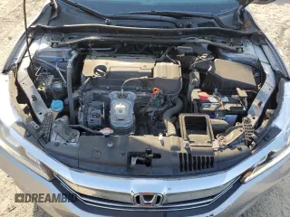 2016 Honda Accord Sport с VIN 1HGCR2F57GA133331, выставлен на аукционе Copart как лот 61716265 с пробегом 64 216 миль миль и Списание • Salvage title. История ставок и продаж доступна на DreamBid. Изображение 11.