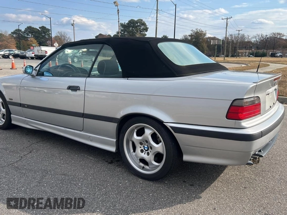 1999 BMW 3 Series M3 with VIN WBSBK0333XEC41715, listed as a Copart auction lot 84008494 with 111,210 mi miles and Clean Title. Bid and sale history available at carsss.com. Image 3.