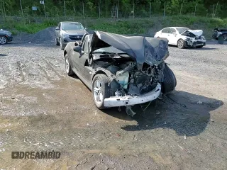 2000 BMW Z3 2.5 z VIN 4USCH9342YLF85373, wystawiony jako Copart lot #56733025 z przebiegiem Nie podano mil oraz Szkoda całkowita • Salvage title. Historia ofert i sprzedaży dostępna na DreamBid. Obrazek 13.