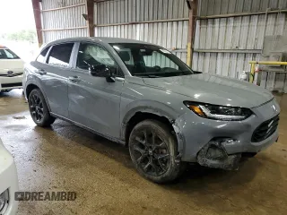 2024 Honda HR-V Sport с VIN 3CZRZ1H57RM742595, выставлен на аукционе Copart как лот 60568915 с пробегом 7 751 миль миль и Списание • Salvage title. История ставок и продаж доступна на DreamBid. Изображение 4.