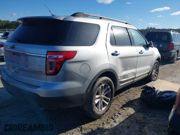 2014 Ford Explorer XLT with VIN 1FM5K7D81EGB40383, listed as a IAAI auction lot 41737237 with 246,707 mi miles and . Bid and sale history available at DreamBid. Image 4.