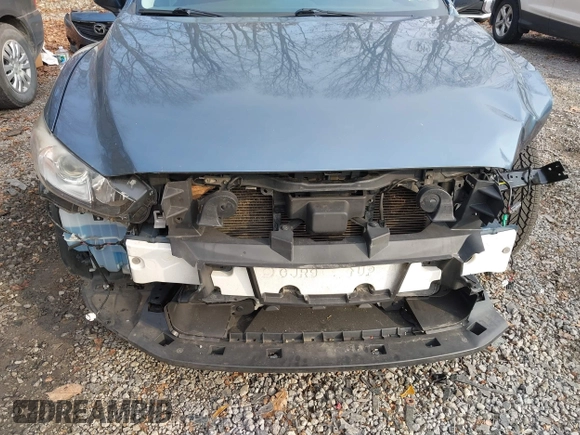 2015 Mazda 6 i Sport with VIN JM1GJ1U54F1193781, listed as a IAAI auction lot 40891523 with 95,196 mi miles. Bid and sale history available at carsss.com. Image 19.