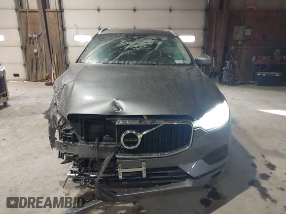 2020 Volvo XC60 Momentum with VIN YV4A22RK3L1416053, listed as a IAAI auction lot 41254175 with 52,653 mi miles and . Bid and sale history available at DreamBid. Image 13.