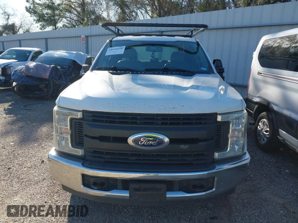 2017 Ford F-250 XL with VIN 1FD7X2A60HEE87543, listed as a IAAI auction lot 41654518 with 163,827 mi miles and . Bid and sale history available at DreamBid. Image 12.