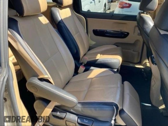 2016 Kia Sedona SX-L with VIN KNDME5C14G6185620, listed as a Copart auction lot 48830215 with 165,474 mi miles and Clean Title. Bid and sale history available at carsss.com. Image 6.