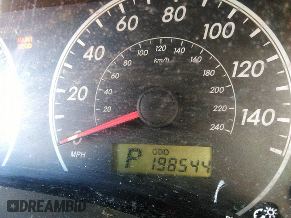 2010 Toyota Corolla with VIN 2T1BU4EE3AC316203, listed as a IAAI auction lot 35972106 with 198,544 mi miles. Bid and sale history available at carsss.com. Image 7.