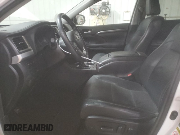 2016 Toyota Highlander Hybrid Limited with VIN 5TDDCRFH0GS019326, listed as a Copart auction lot 82397504 with 74,339 mi miles and Salvage Title. Bid and sale history available at carsss.com. Image 7.