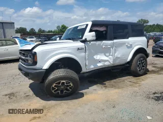 2024 Ford Bronco Outer Banks с VIN 1FMDE8BH6RLB02611, выставлен на аукционе Copart как лот 55033275 с пробегом 8 590 миль миль и Списание • Salvage title. История ставок и продаж доступна на DreamBid. Изображение 1.