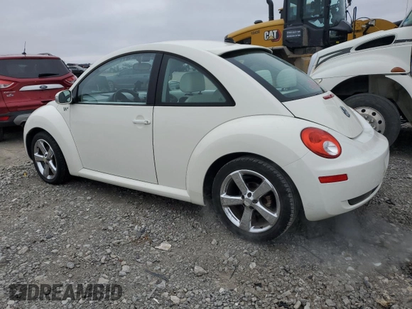 2008 Volkswagen Beetle with VIN 3VWFG31C98M518226, listed as a Copart auction lot 82025464 with 109,510 mi miles and Salvage Title. Bid and sale history available at DreamBid. Image 2.