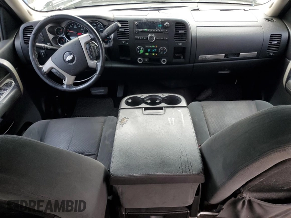 2009 Chevrolet Silverado 1500 LT with VIN 3GCEC23039G163707, listed as a Copart auction lot 55178205 with 259,671 mi miles and Clean Title. Bid and sale history available at DreamBid. Image 8.