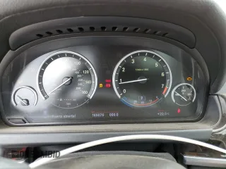 2013 BMW 6 Series 650i with VIN WBA6B2C50DDG66703, listed as a Copart auction lot 82225824 with 199,076 mi miles and Salvage Title. Bid and sale history available at DreamBid. Image 9.