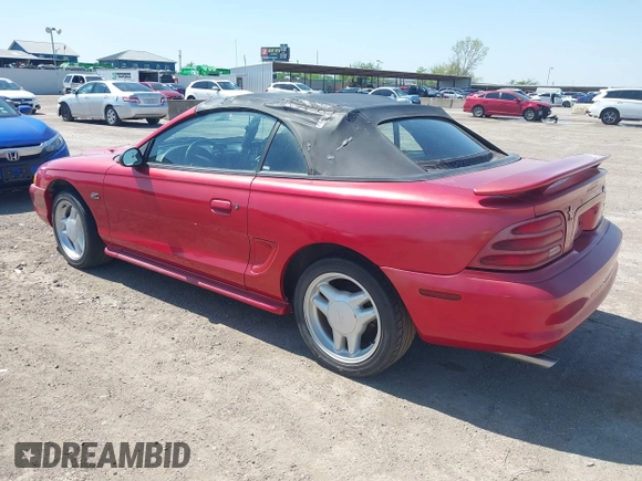 1995 Ford Mustang z VIN 1FALP45T9SF108805, wystawiony jako IAAI lot #41973172 z przebiegiem 81 796 mil mil oraz . Historia ofert i sprzedaży dostępna na DreamBid. Obrazek 3.