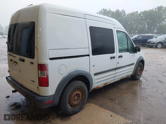 2013 Ford Transit Connect XL with VIN NM0LS6AN2DT135356, listed as a IAAI auction lot 42530258 with 5 mi miles and . Bid and sale history available at DreamBid. Image 4.