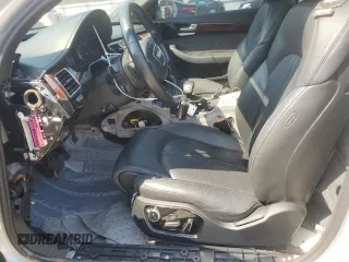 2014 Audi A8 4.0T z VIN WAUR2AFD5EN003727, wystawiony jako Copart lot #54324115 z przebiegiem 75 358 mil mil oraz Szkoda całkowita • Salvage title. Historia ofert i sprzedaży dostępna na DreamBid. Obrazek 7.
