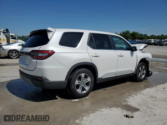2024 Honda Pilot EX-L with VIN 5FNYG1H43RB018549, listed as a Copart auction lot 56435985 with 16,239 mi miles and Salvage title. Bid and sale history available at DreamBid. Image 3.