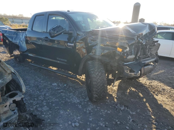 2014 Toyota Tundra 2WD Truck SR with VIN 5TFRY5F14EX156151, listed as a Copart auction lot 88860095 with NaN miles and Clean Title. Bid and sale history available at carsss.com. Image 4.