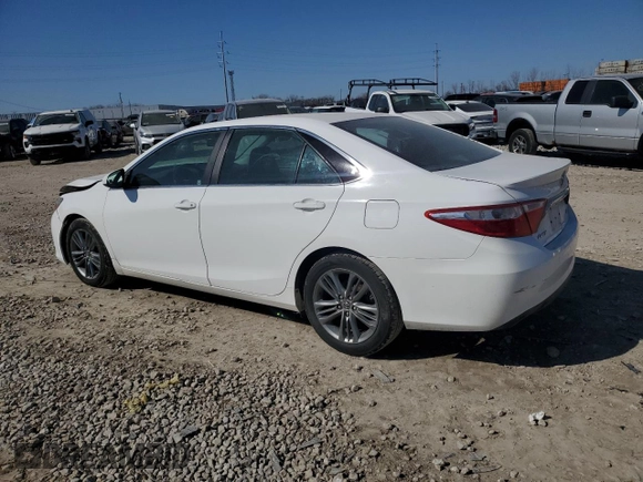 2015 Toyota Camry XLE with VIN 4T1BF1FK1FU497689, listed as a Copart auction lot 48528385 with 229,376 mi miles and Salvage Title. Bid and sale history available at carsss.com. Image 2.