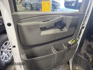 2021 Chevrolet Express Cargo with VIN 1GCWGAFP9M1151547, listed as a IAAI auction lot 42631437 with 130,120 mi miles and . Bid and sale history available at DreamBid. Image 32.