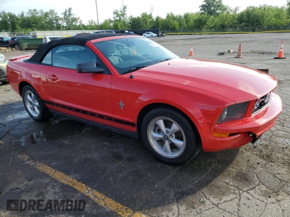 2008 Ford Mustang Deluxe with VIN 1ZVHT84N985110250, listed as a Copart auction lot 60980035 with 90,603 mi miles and Clean title. Bid and sale history available at DreamBid. Image 4.
