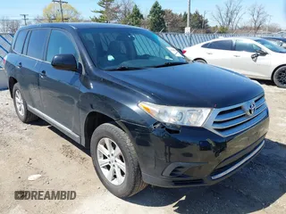 2013 Toyota Highlander with VIN 5TDZA3EH3DS035056, listed as a IAAI auction lot 41989698 with 161,956 mi miles and . Bid and sale history available at DreamBid. Image 1.