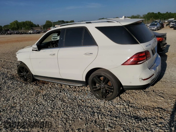2018 Mercedes-Benz GLE 350 with VIN 4JGDA5HBXJB072987, listed as a Copart auction lot 52498715 with Not provided miles and Salvage title. Bid and sale history available at DreamBid. Image 2.