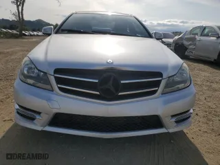 2015 Mercedes-Benz C-Class C 250 with VIN WDDGJ4HB4FG439586, listed as a Copart auction lot 52242175 with 85,622 mi miles and Clean Title. Bid and sale history available at carsss.com. Image 5.