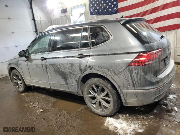 2024 Volkswagen Tiguan SE with VIN 3VVMB7AX8RM013610, listed as a Copart auction lot 41973885 with 14,653 mi miles and Salvage Title. Bid and sale history available at carsss.com. Image 2.