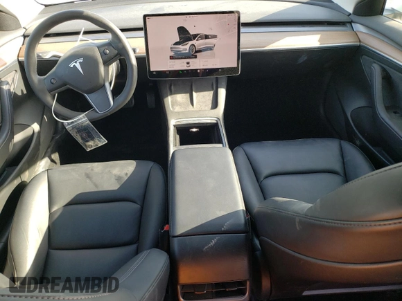 2022 Tesla Model 3 with VIN 5YJ3E1EA0NF320658, listed as a Copart auction lot 53317305 with 27,839 mi miles and Non Repairable. Bid and sale history available at carsss.com. Image 8.