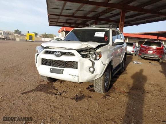 2018 Toyota 4Runner SR5 with VIN JTEZU5JR2J5181608, listed as a IAAI auction lot 41072241 with 104,230 mi miles. Bid and sale history available at carsss.com. Image 6.