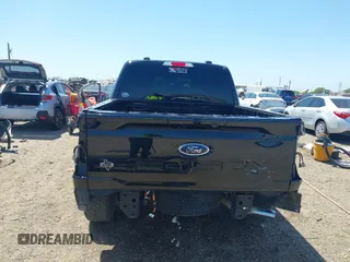 2021 Ford F-150 XL с VIN 1FTEW1C58MFC30387, выставлен на аукционе IAAI как лот 41859827 с пробегом 81 323 миль миль и . История ставок и продаж доступна на DreamBid. Изображение 17.