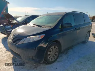 2012 Toyota Sienna LE with VIN 5TDJK3DC3CS037386, listed as a Copart auction lot 49917315 with 106,403 mi miles and Salvage Title. Bid and sale history available at carsss.com. Image 1.