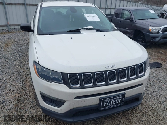 2020 Jeep Compass Sport z VIN 3C4NJCAB9LT218479, wystawiony jako IAAI lot #41533257 z przebiegiem 119 963 mil mil oraz . Historia ofert i sprzedaży dostępna na DreamBid. Obrazek 12.