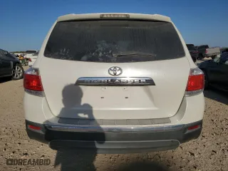 2011 Toyota Highlander with VIN 5TDZK3EHXBS027630, listed as a Copart auction lot 49255195 with 189,829 mi miles and Clean Title. Bid and sale history available at carsss.com. Image 6.