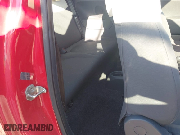2012 FIAT 500 Pop with VIN 3C3CFFARXCT127684, listed as a IAAI auction lot 42543045 with 106,930 mi miles and . Bid and sale history available at DreamBid. Image 8.
