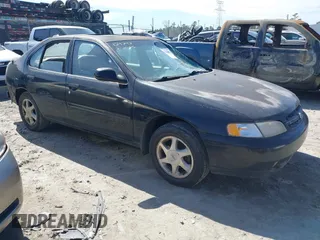 1999 Nissan Altima XE with VIN 1N4DL01D2XC124747, listed as a IAAI auction lot 41750853 with 110,221 mi miles. Bid and sale history available at carsss.com. Image 1.