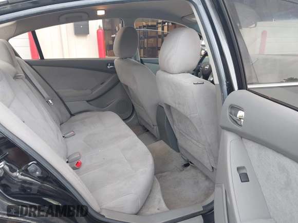 2011 Nissan Altima 2.5 S with VIN 1N4AL2AP6BN473710, listed as a IAAI auction lot 42125130 with 138,879 mi miles. Bid and sale history available at carsss.com. Image 8.