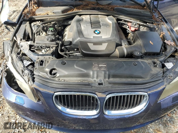 2009 BMW 5 Series 550i with VIN WBANW53529CT55835, listed as a Copart auction lot 75104204 with 46,358 mi miles and Salvage Title. Bid and sale history available at carsss.com. Image 11.